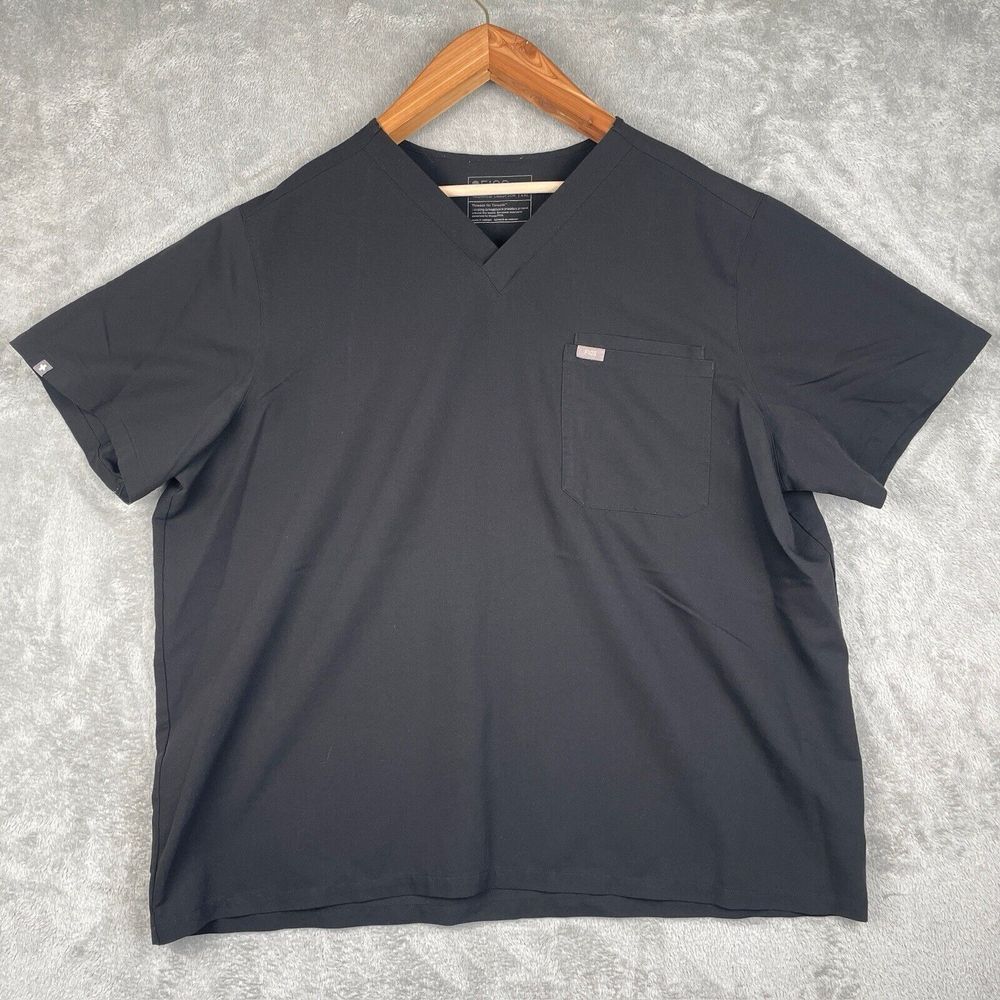 Figs Men's Black V-Neck Shirt